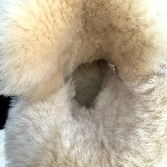 UGG Bailey Button II Sheepskin Lined Shearling Chestnut Suede Boots Women’s 8 - Picture 14 of 16